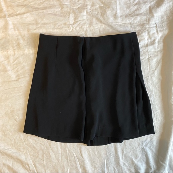 Brand new A-line Zara mini skirt. - Picture 3 of 6